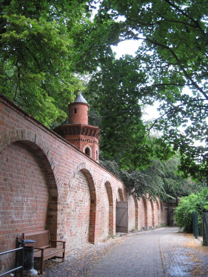 Aparthotel Travel Art Boardinghouse Neuruppin Exterior foto